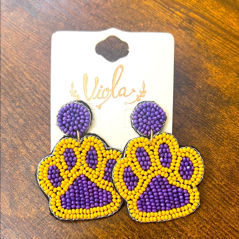 Viola Beaded Paw 🐾 Tigers Earrings - Purple and Yellow LSU